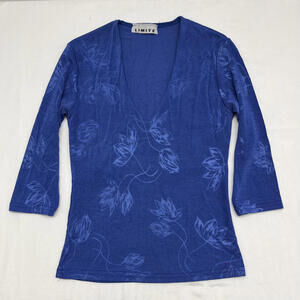 🌹5 for $50🌹The Limited Royal Blue Floral V-Neck 3/4 Sleeve Top